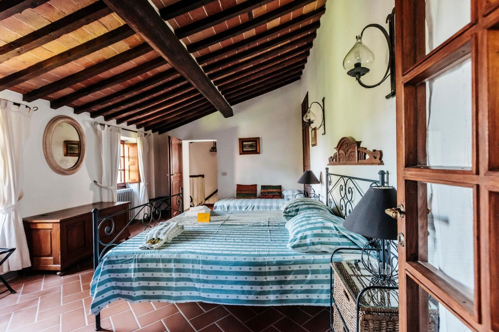 Апартаменты Borghetto Il Poggiolo Mugello - Affitti Brevi Italia Скарперия Экстерьер фото