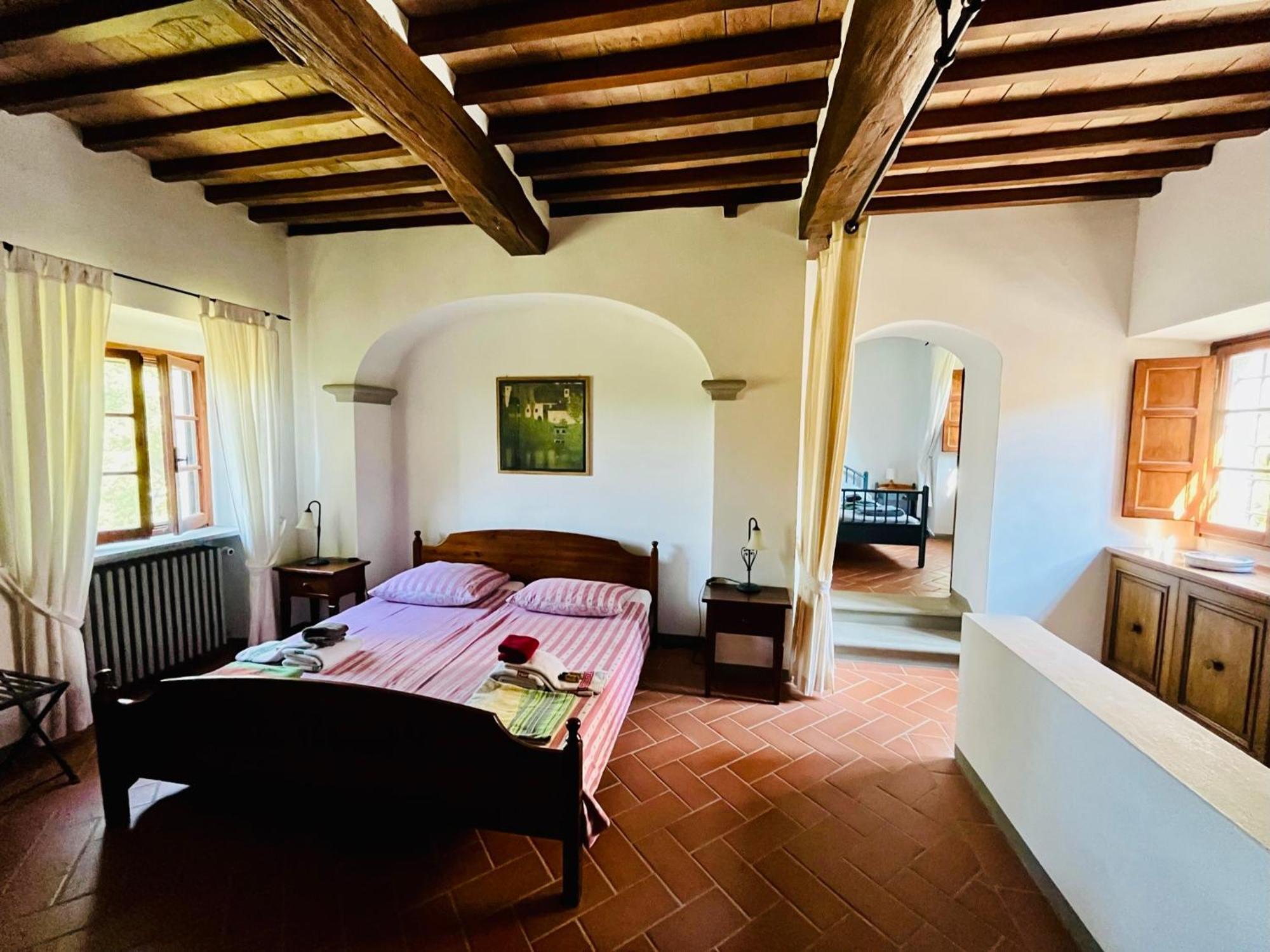 Апартаменты Borghetto Il Poggiolo Mugello - Affitti Brevi Italia Скарперия Экстерьер фото